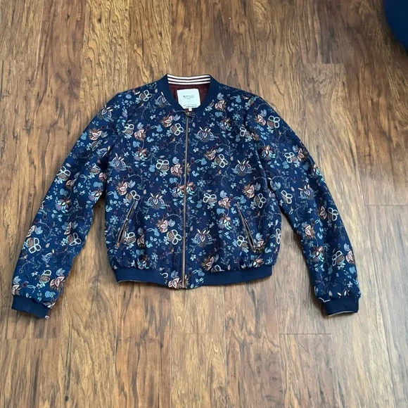 ZARA Trafaluc Floral Bomber Jacket Women’s Small Navy Zip Up Lightweight Trendy - Picture 4 of 8